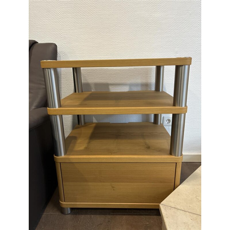 Fernseh und HiFi Rack - für bis zu 6 Elektronikgeräte!
